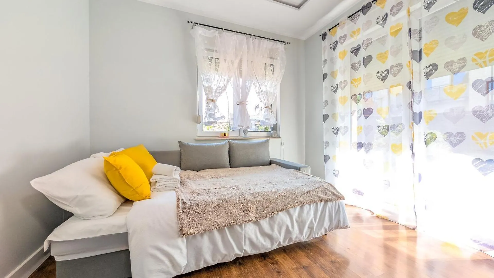 Wroclaw Escape Apartment With Garden By Bookinghost פולין
