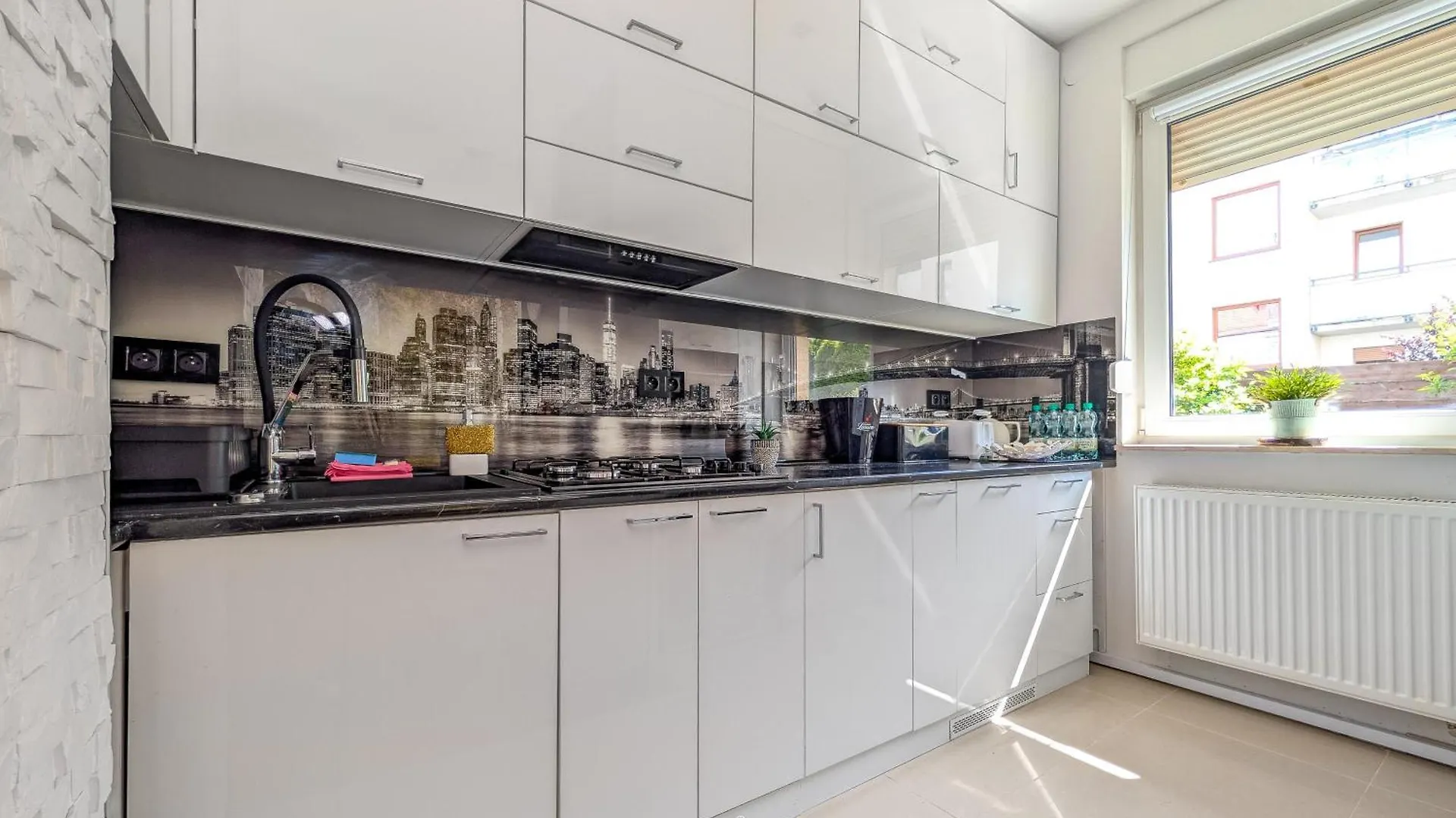 Wroclaw Escape Apartment With Garden By Bookinghost 0*,  פולין