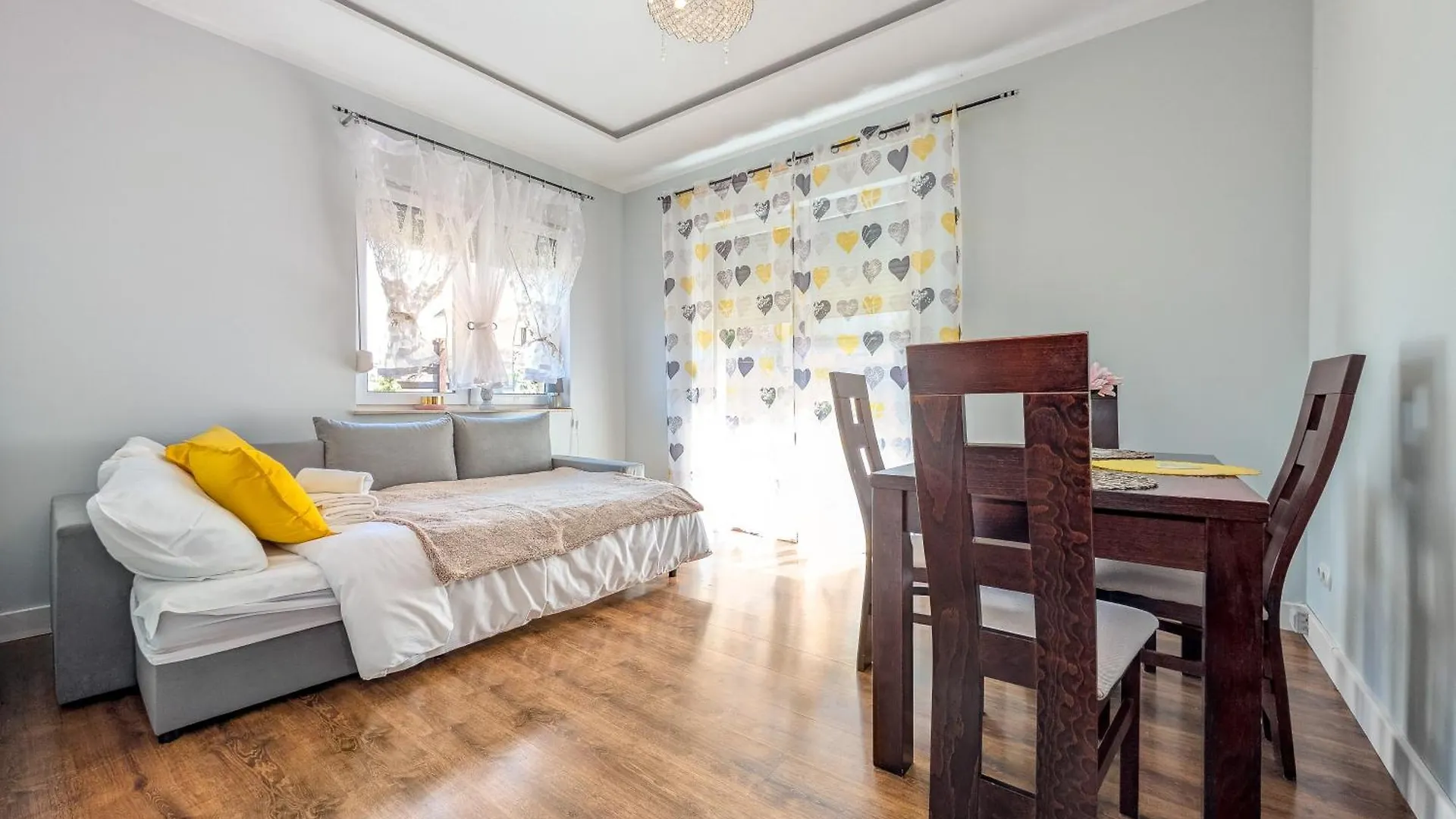 Wroclaw Escape Apartment With Garden By Bookinghost 0*,